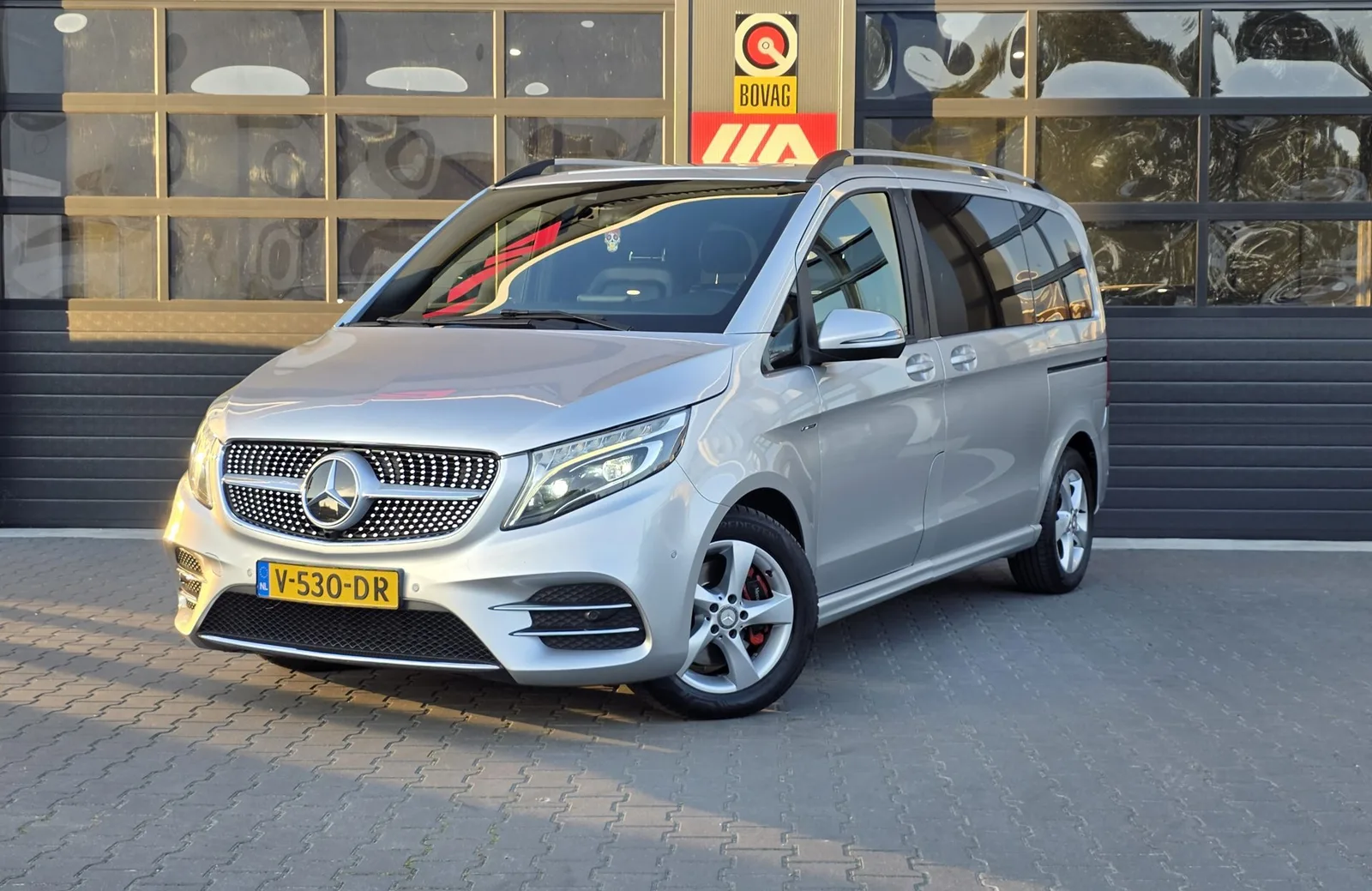 Mercedes-Benz V-Klasse (2017) — foto 1