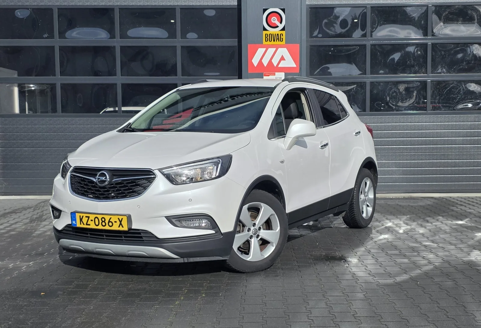 Opel Mokka (2017) — foto 1