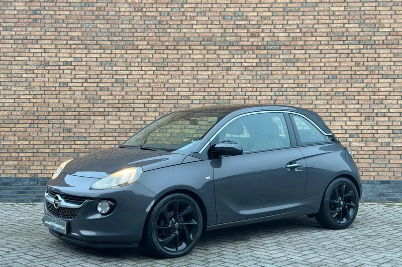 Opel Adam (2013)