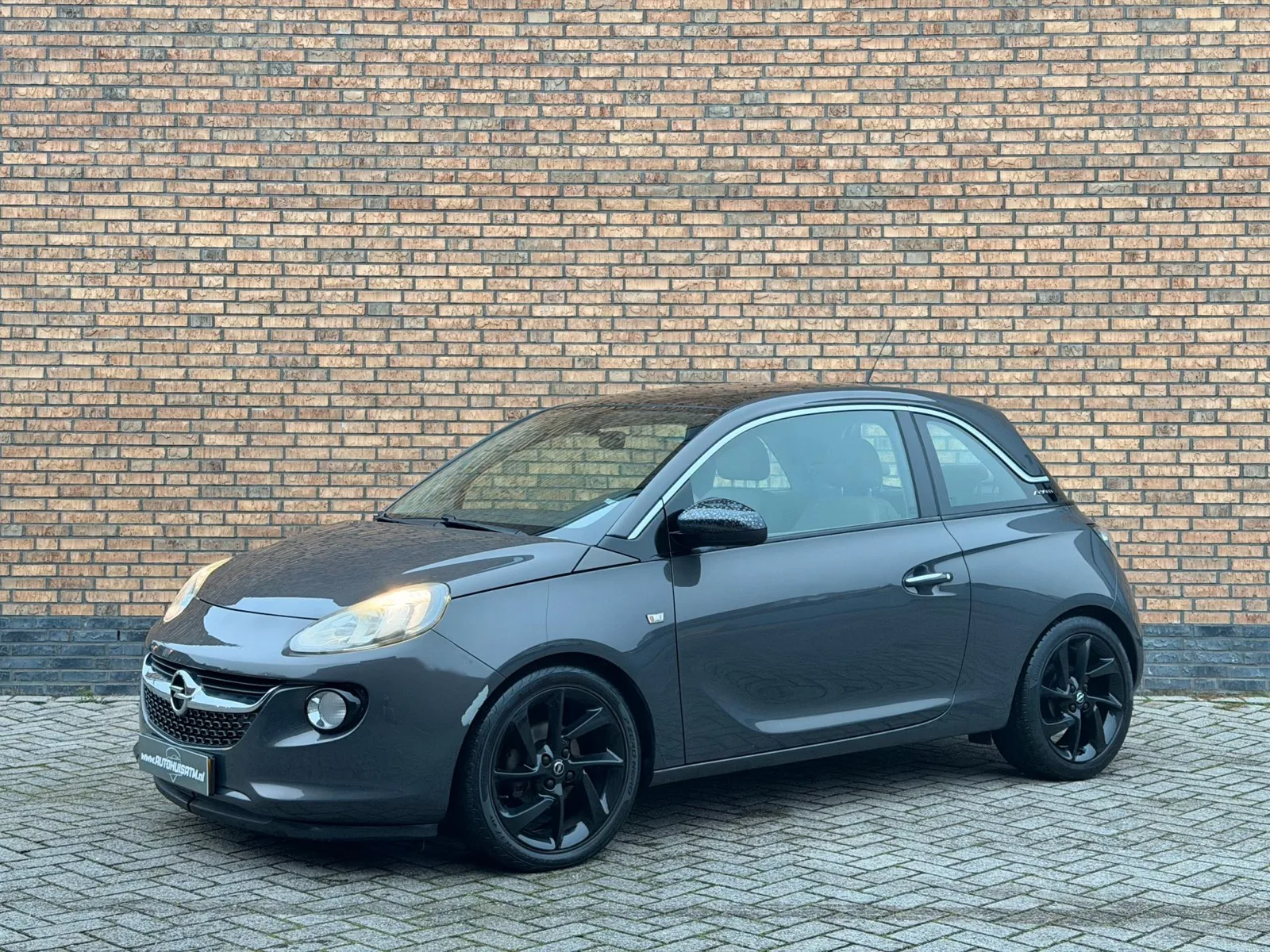Opel Adam (2013) — foto 1
