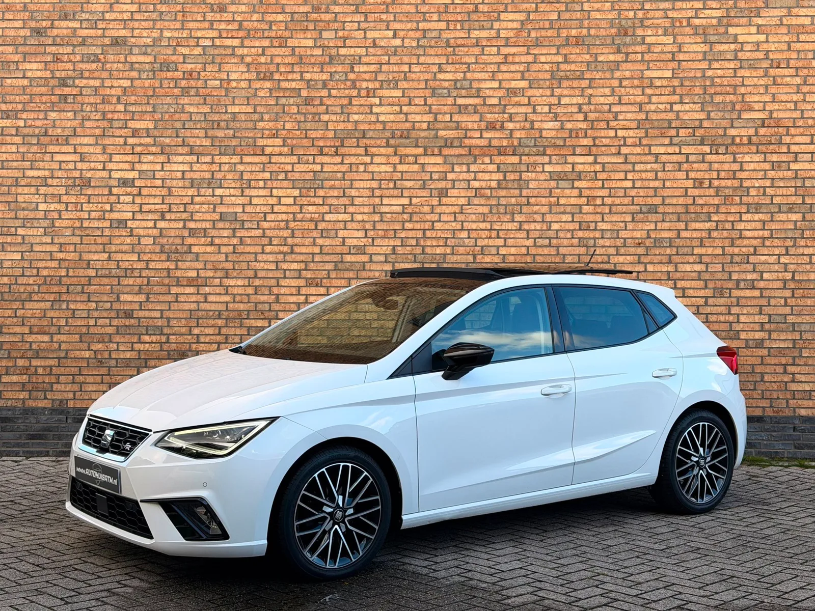 SEAT Ibiza (2018) — foto 1