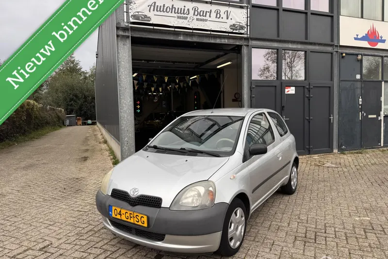 Toyota Yaris (2000)