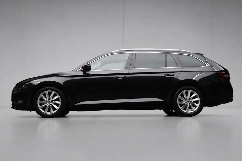 Škoda Superb (2017)