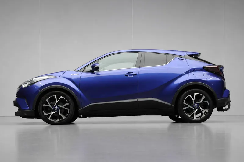 Toyota C-HR (2018)