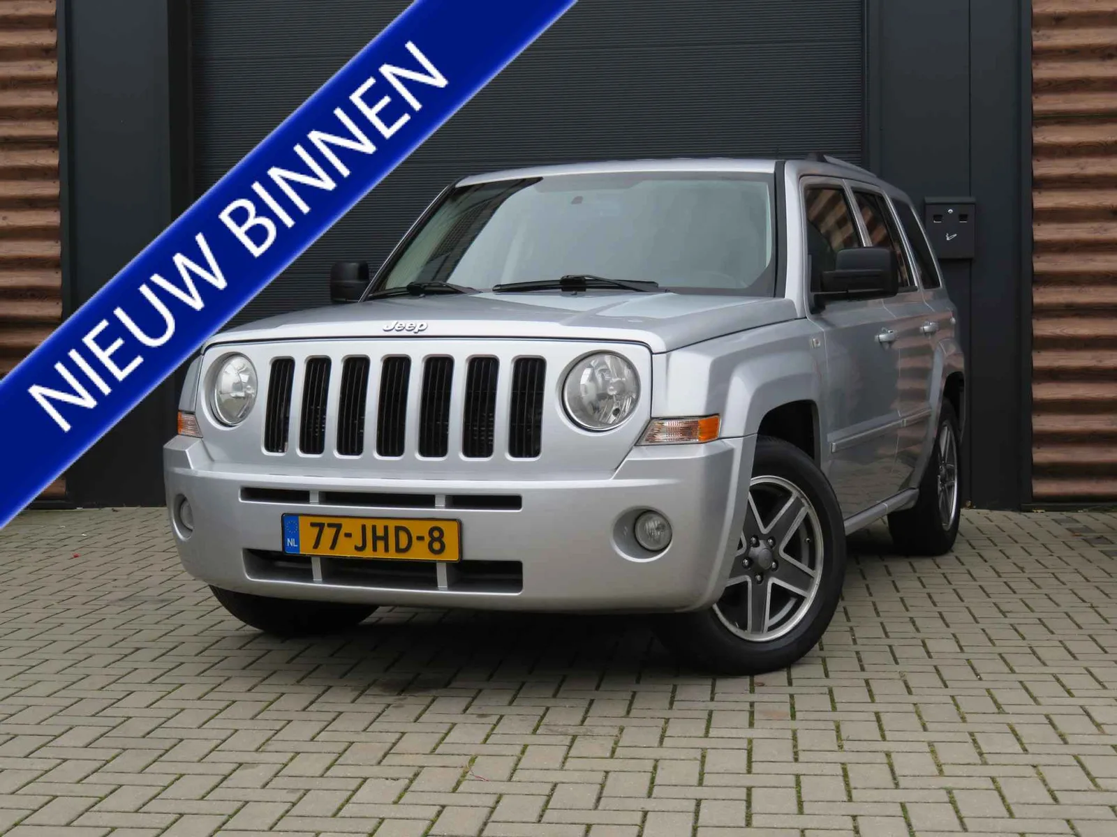 Jeep Patriot (2009) — foto 1
