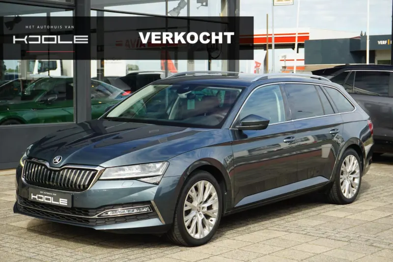 Škoda Superb (2022)