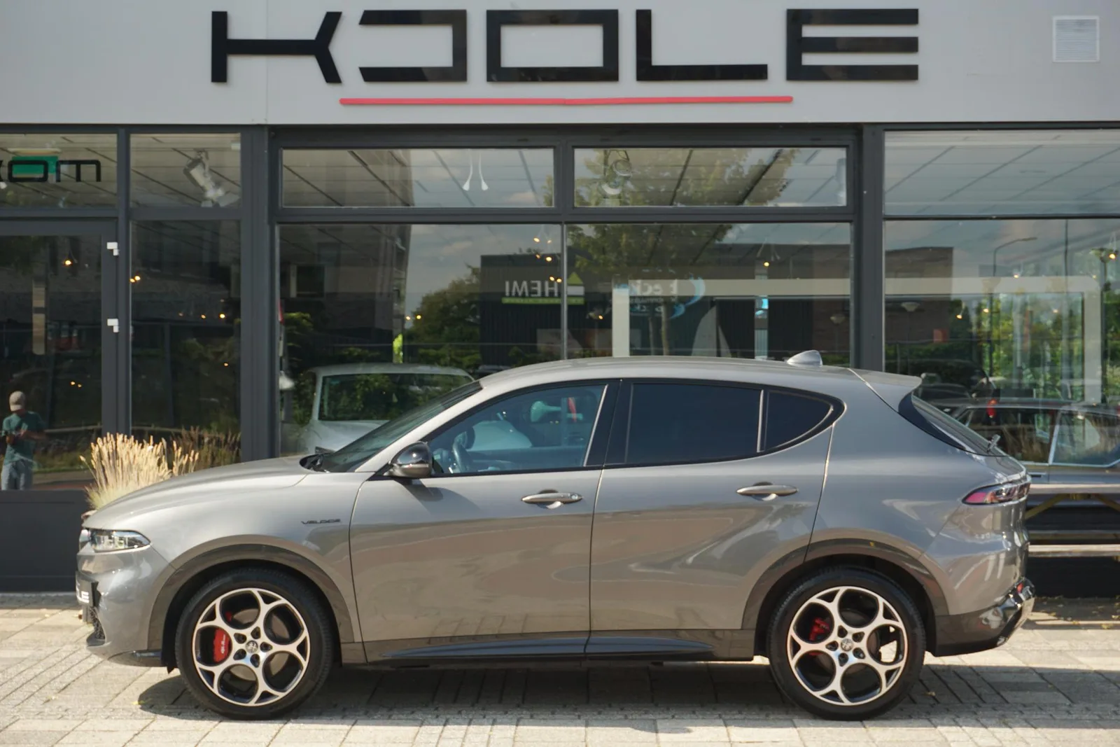 Alfa Romeo Tonale (2023) — foto 1