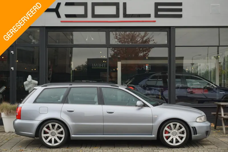 Audi RS 4 (2001)