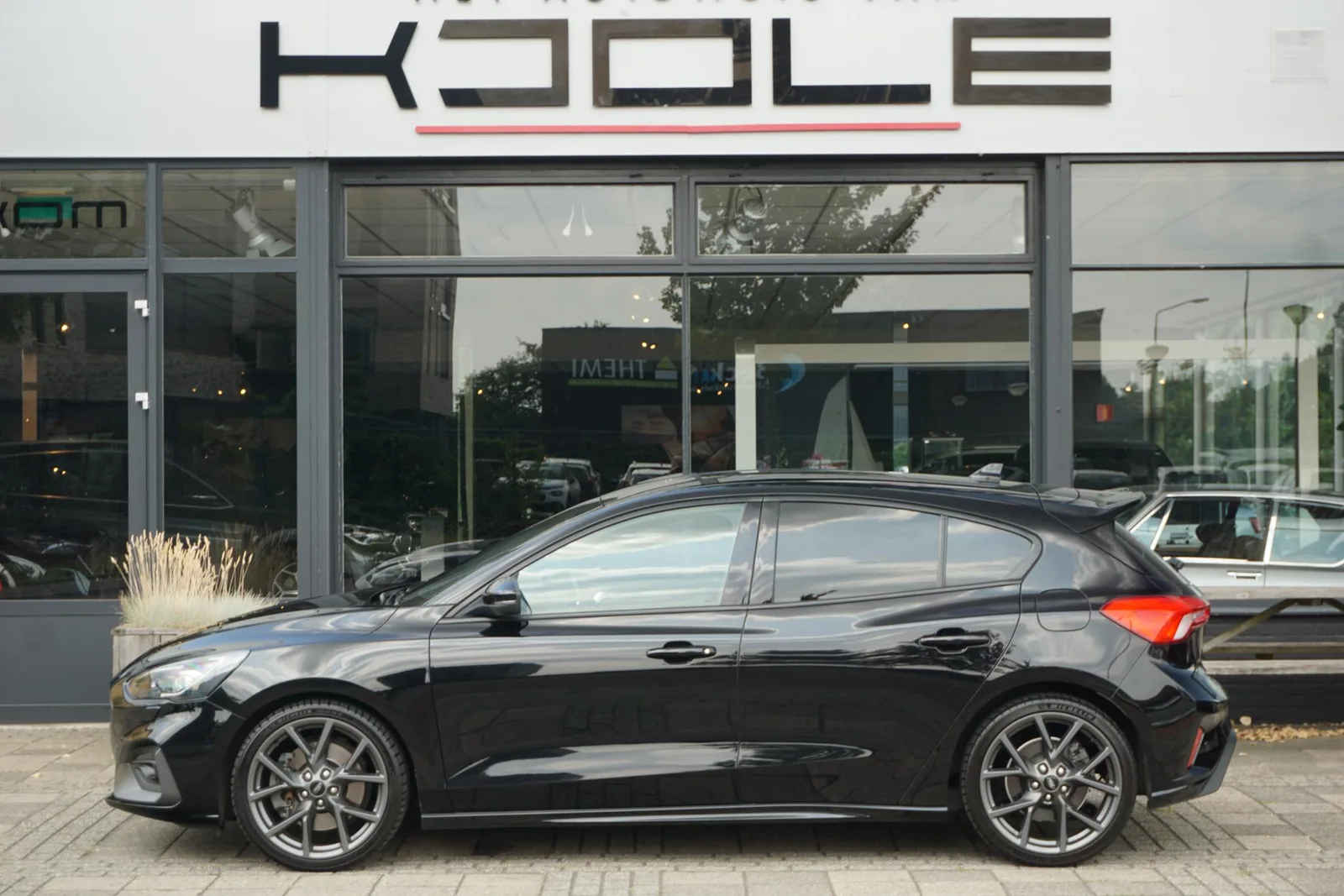 Ford Focus (2019) — foto 1