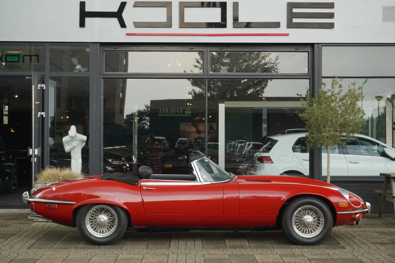 Jaguar E-Type (1974) — foto 1