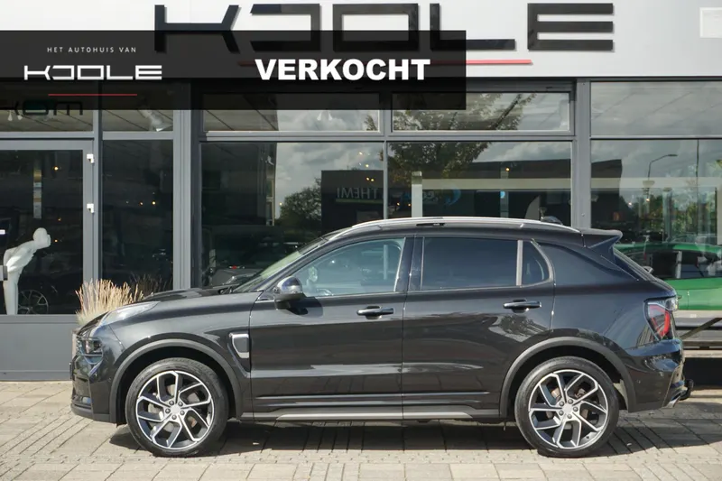 Lynk & Co 01 (2021)