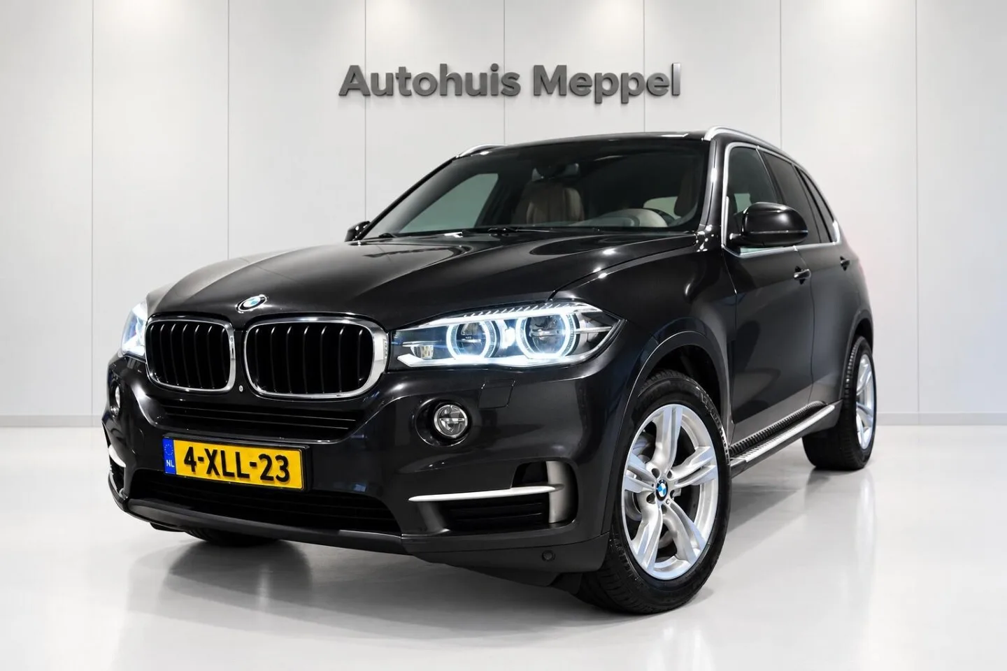 BMW X5 (2014) — foto 1