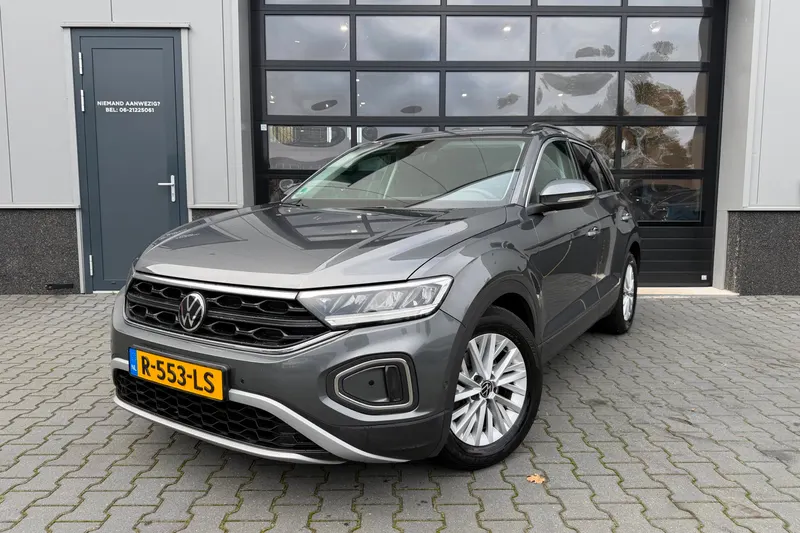 Volkswagen T-Roc (2022)