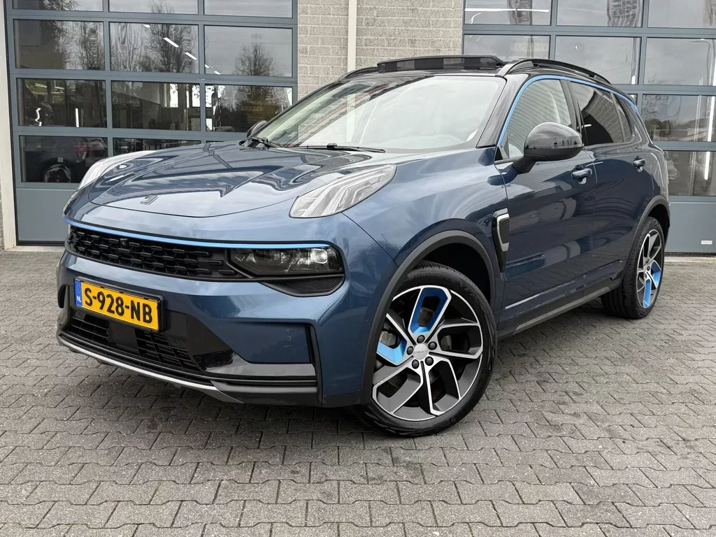 Lynk & Co 01 (2023) — foto 1