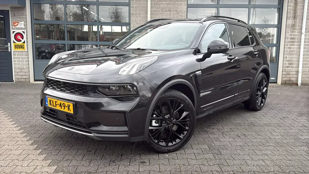 Lynk & Co 01 (2026) — foto 1