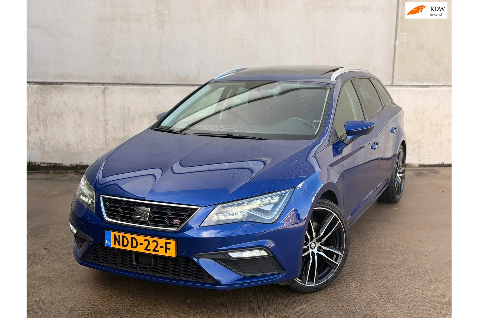 SEAT Leon (2018) — foto 1