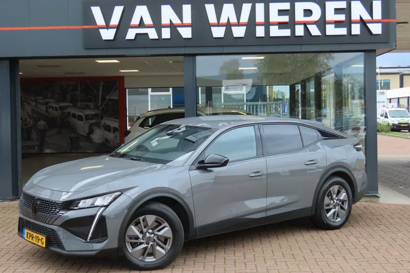 Peugeot 408 (2024)