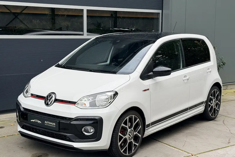 Volkswagen Up! (2023)
