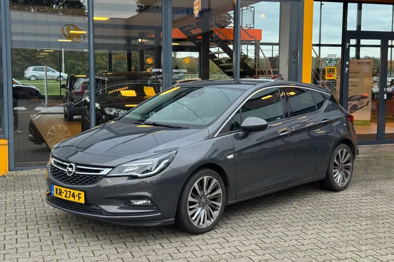 Opel Astra (2016)