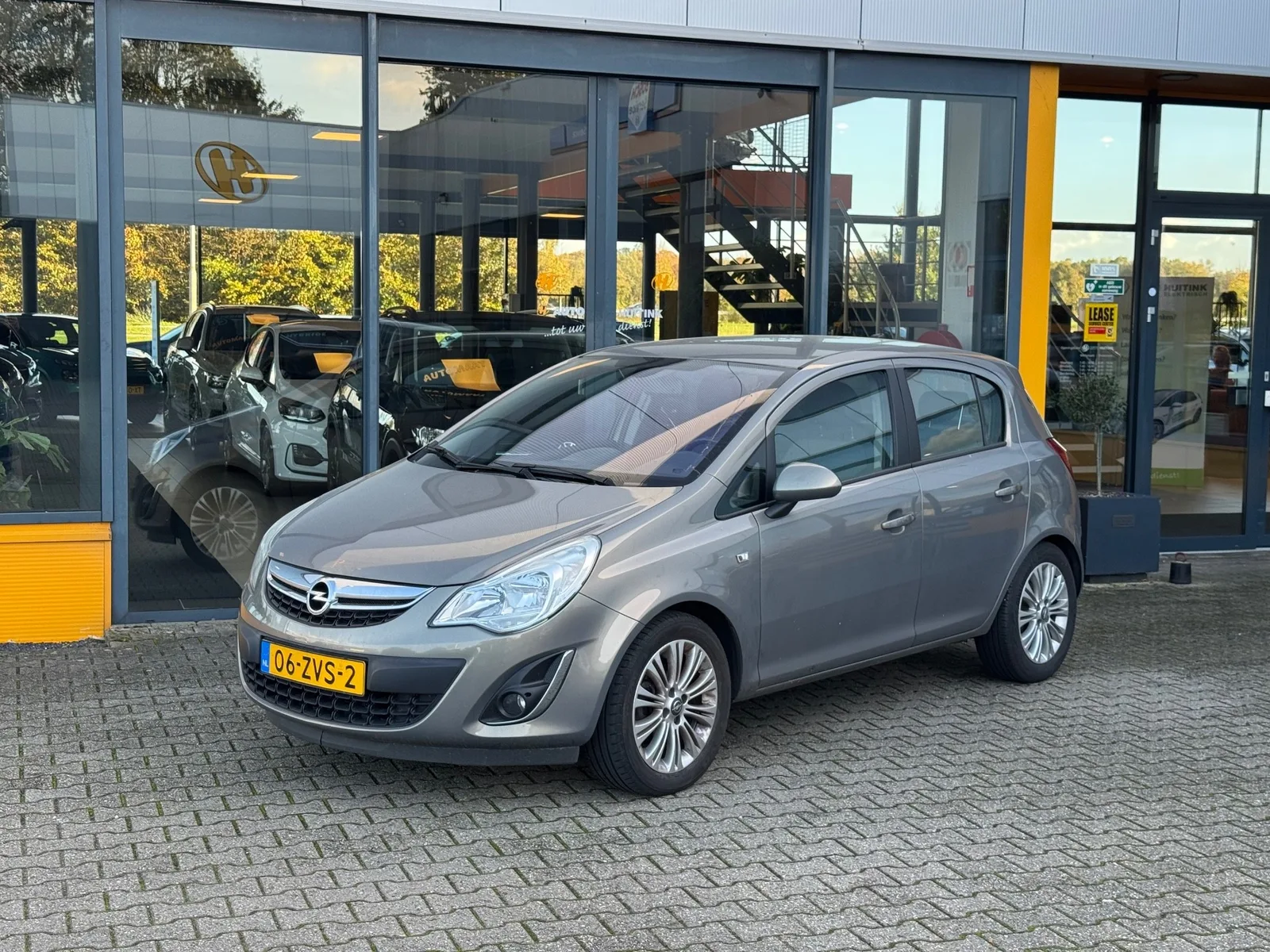 Opel Corsa (2013) — foto 1