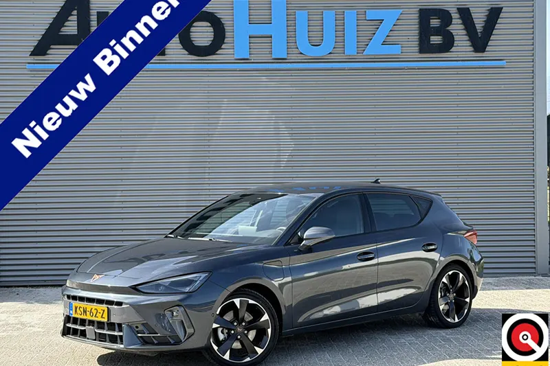 CUPRA Leon (2025)
