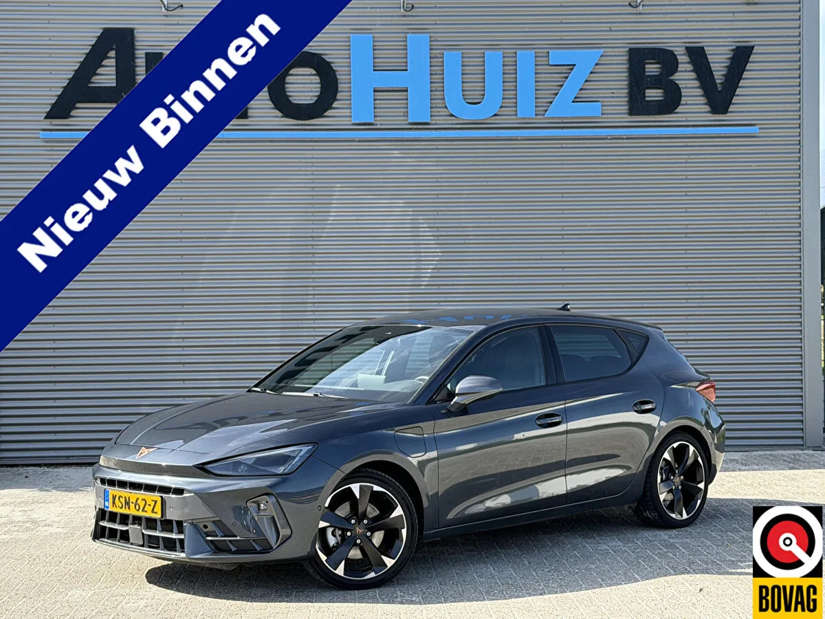 CUPRA Leon (2025) — foto 1