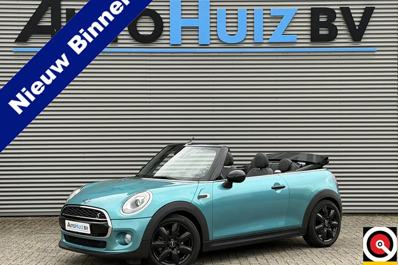 MINI Cabrio (2017)