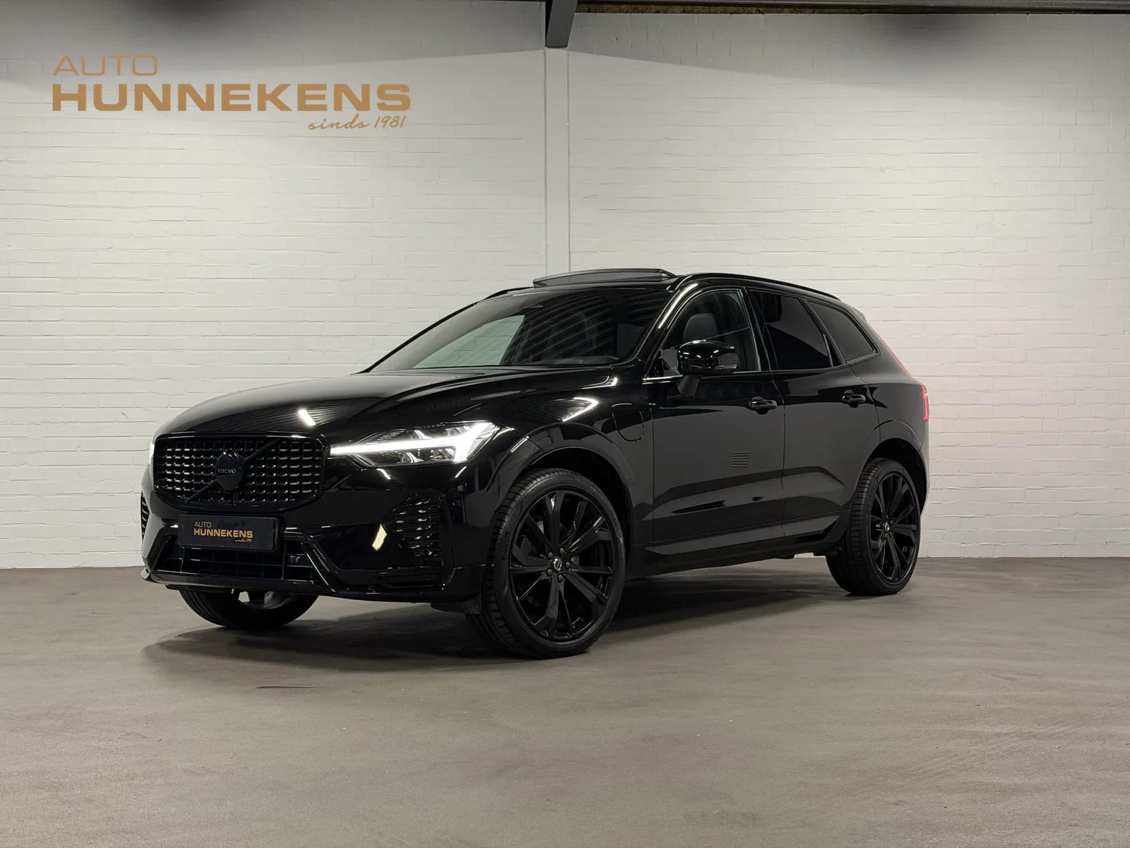 Volvo XC60 (2025) — foto 1