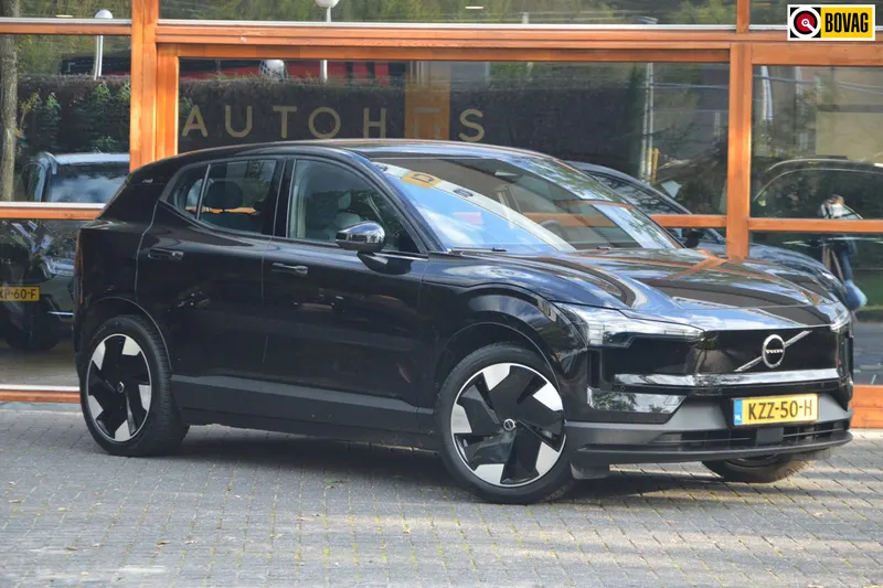 Volvo EX30 (2024)