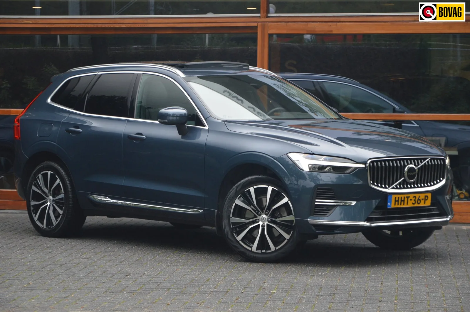 Volvo XC60 (2022) — foto 1