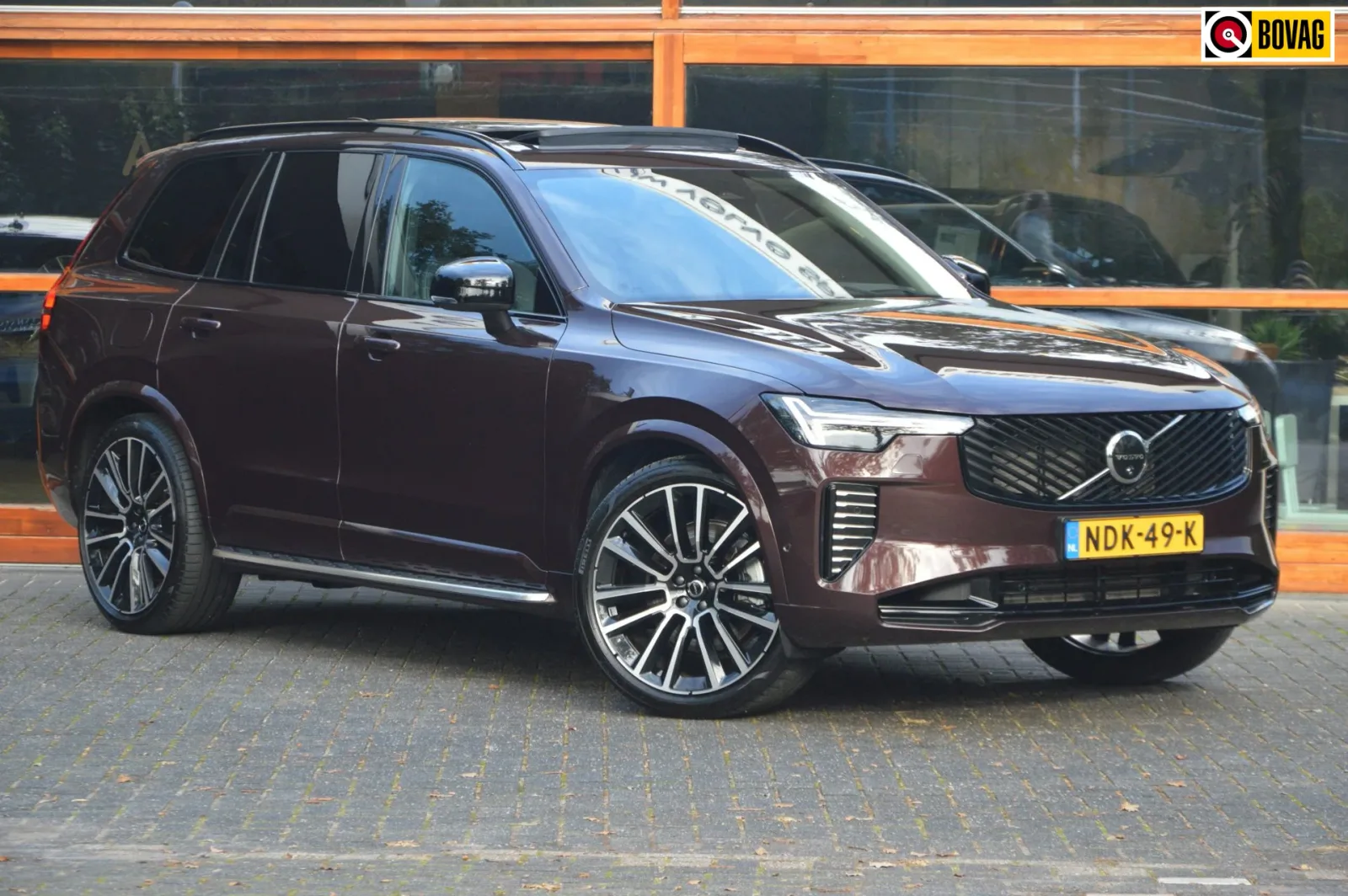 Volvo XC90 (2025) — foto 1