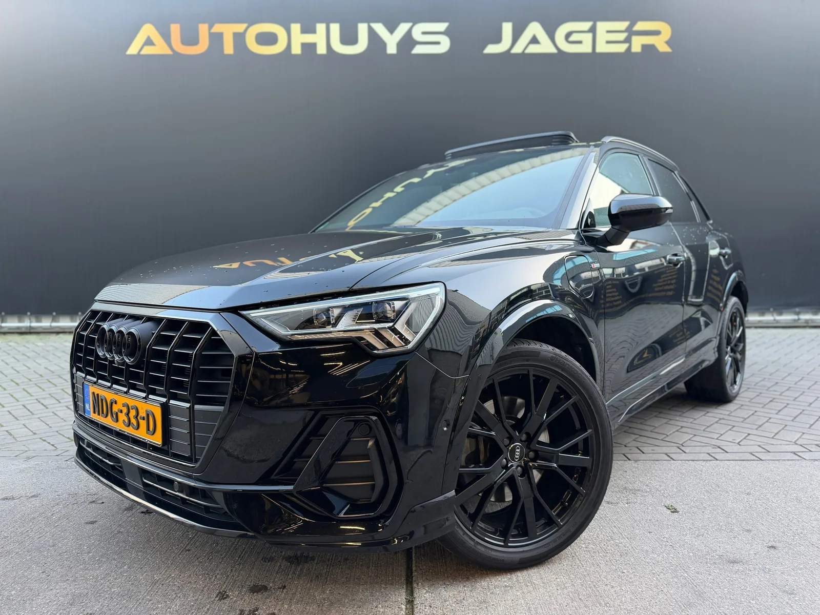 Audi Q3 (2022) — foto 1
