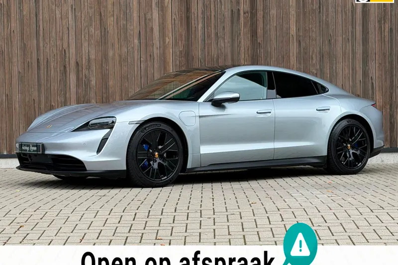 Porsche Taycan (2021)
