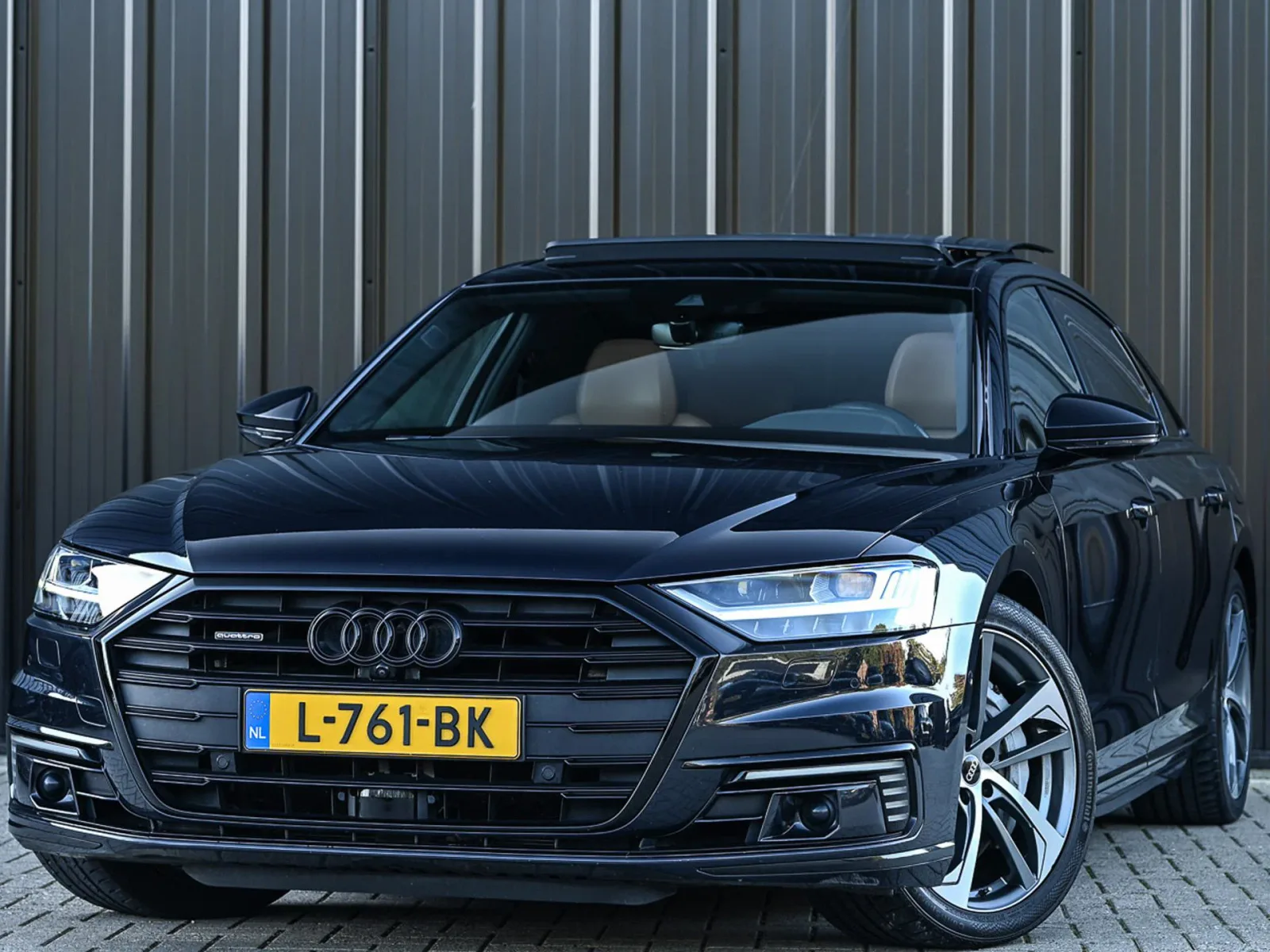 Audi A8 (2021) — foto 1