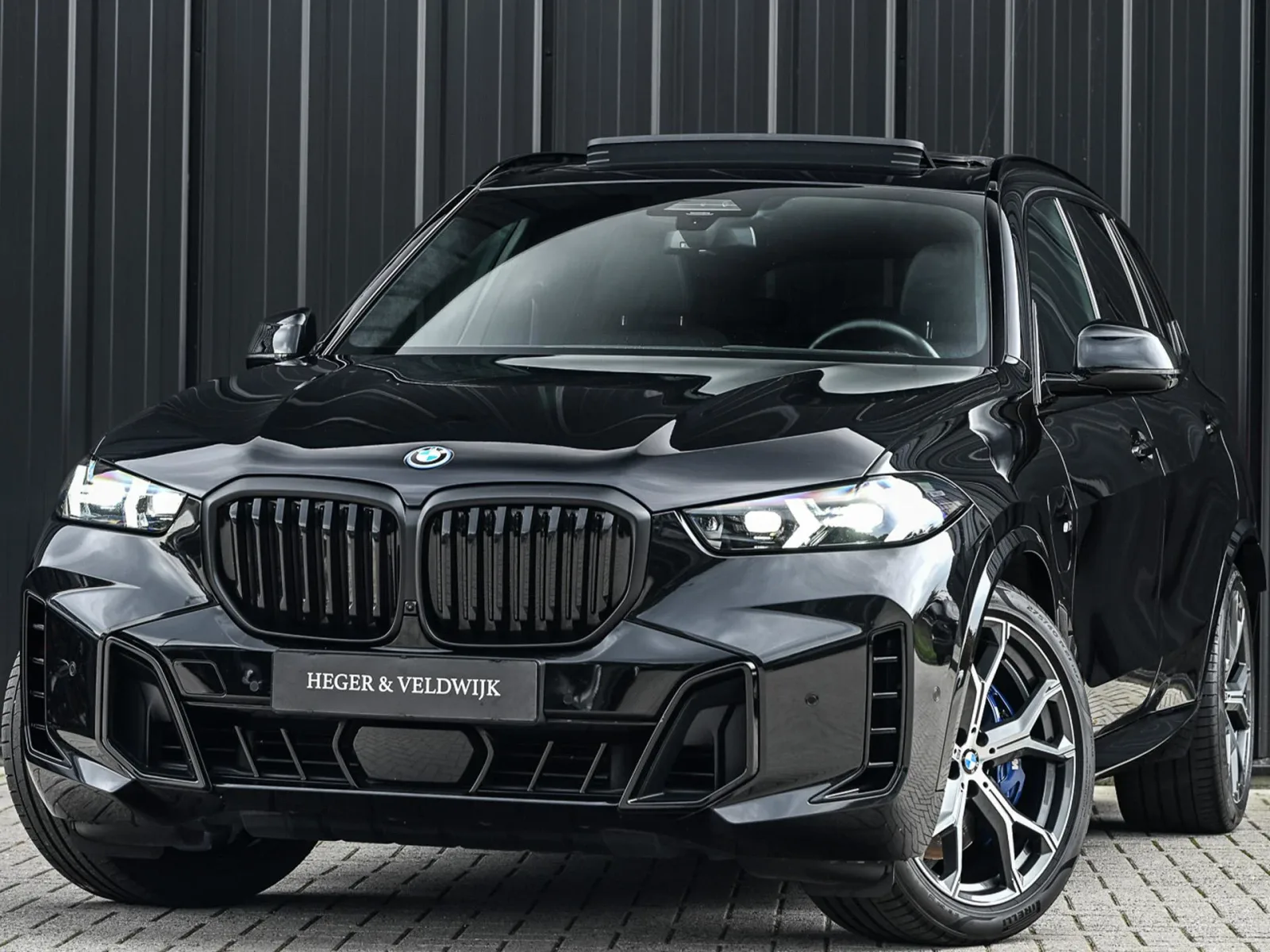 BMW X5 (2025) — foto 1