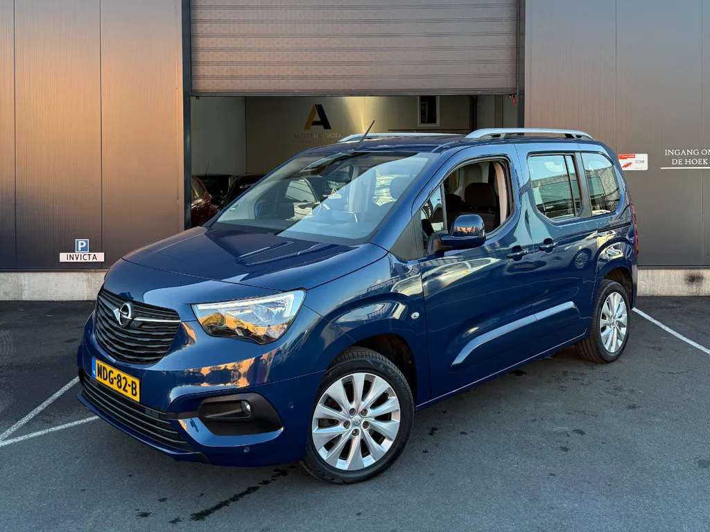 Opel Combo Life (2020) — foto 1