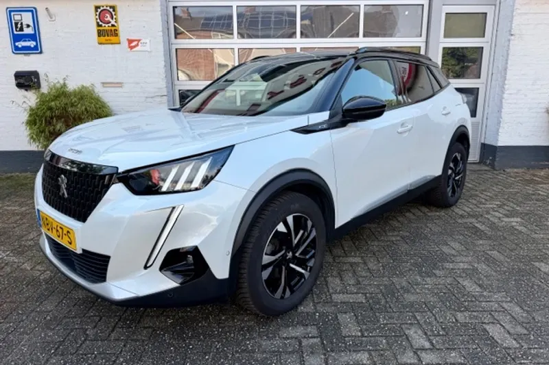 Peugeot 2008 (2022)