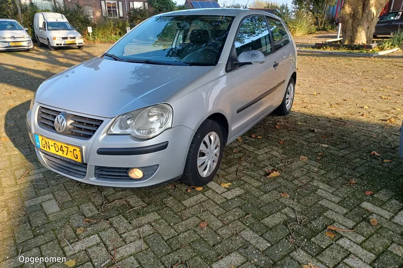 Volkswagen Polo (2006)