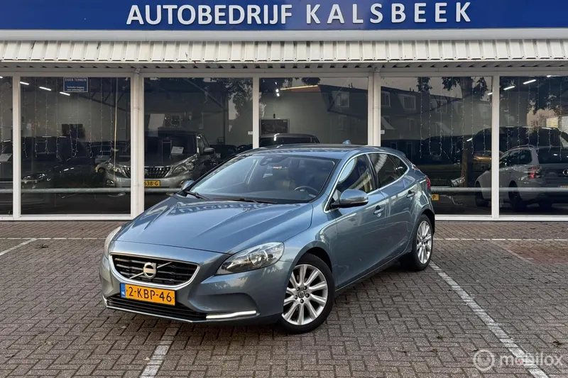 Volvo V40 (2013)