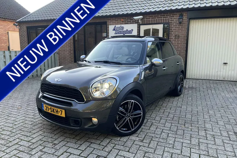 MINI Countryman (2011)