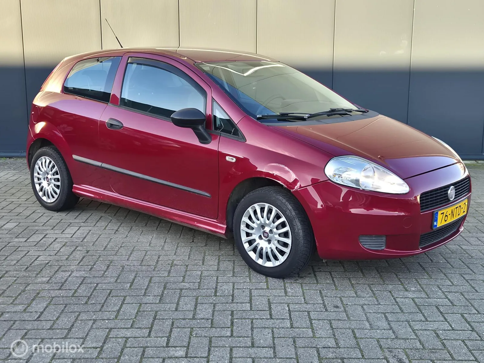 Fiat Grande Punto (2010) — foto 1