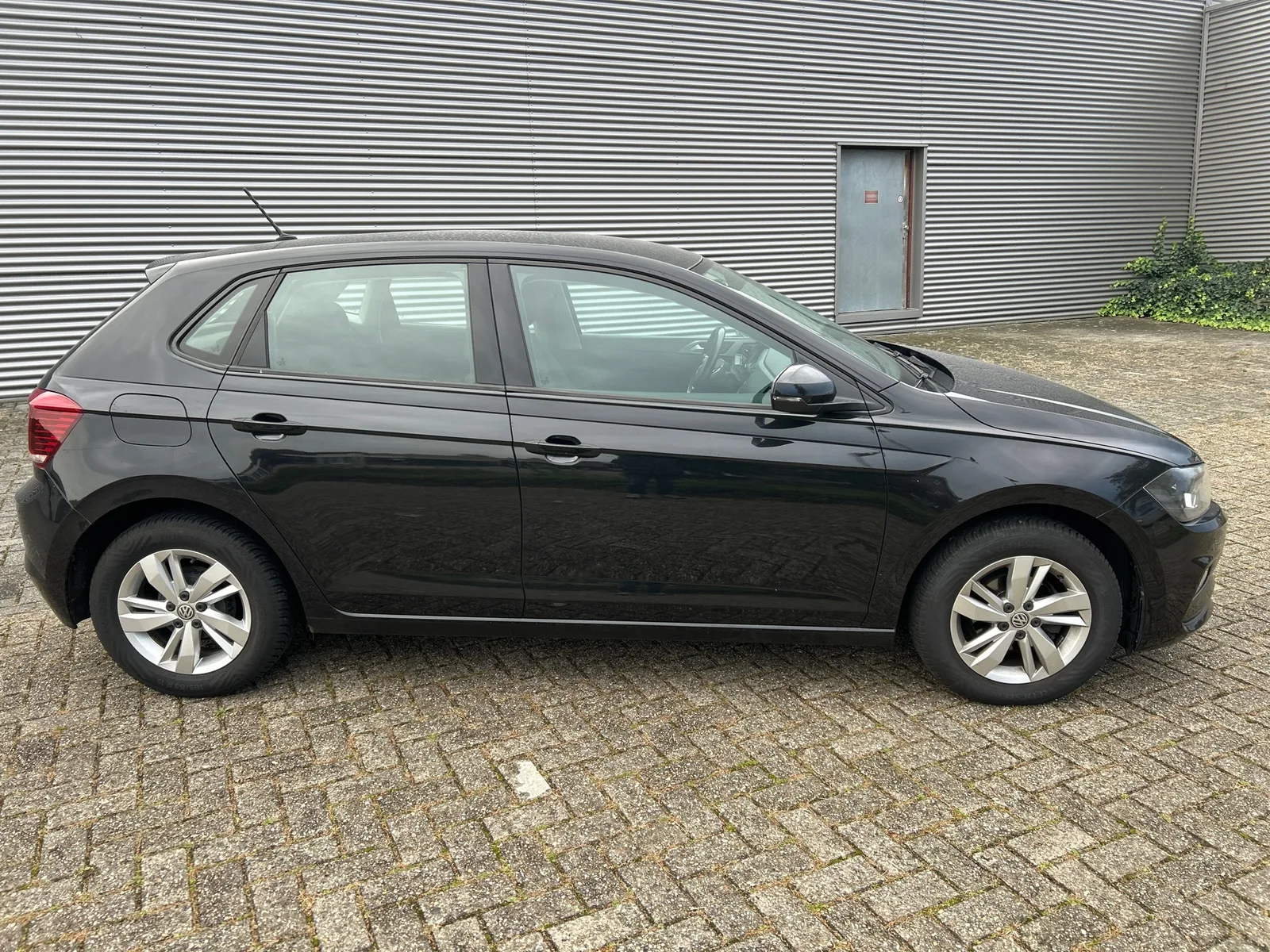 Volkswagen Polo (2018) — foto 1