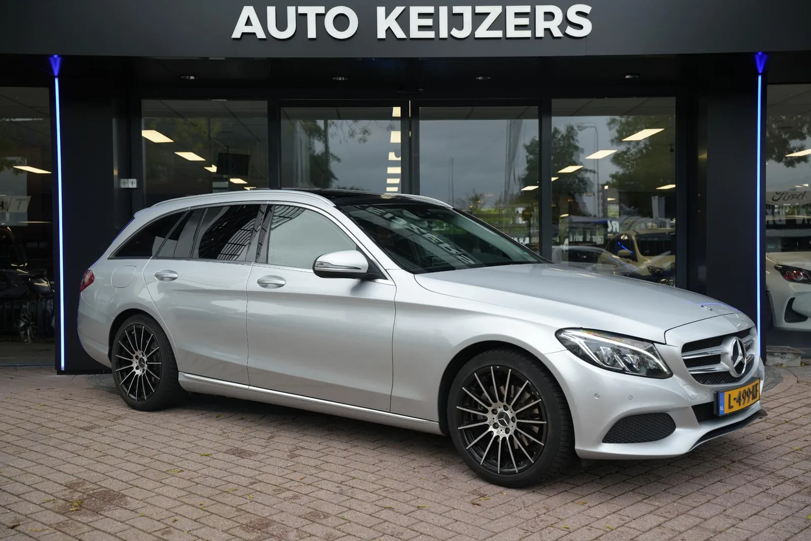 Mercedes-Benz C-Klasse (2016) — foto 1