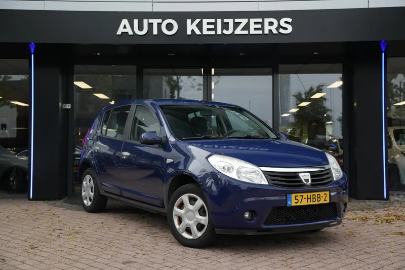Dacia Sandero (2008)