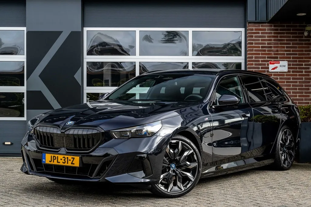 BMW 5-Serie (2025) — foto 1