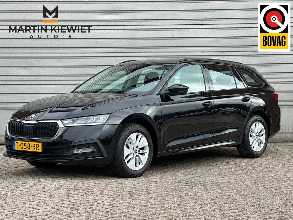 Škoda Octavia (2023) — foto 1