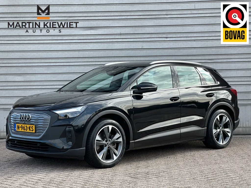 Audi Q4 e-tron (2021) — foto 1