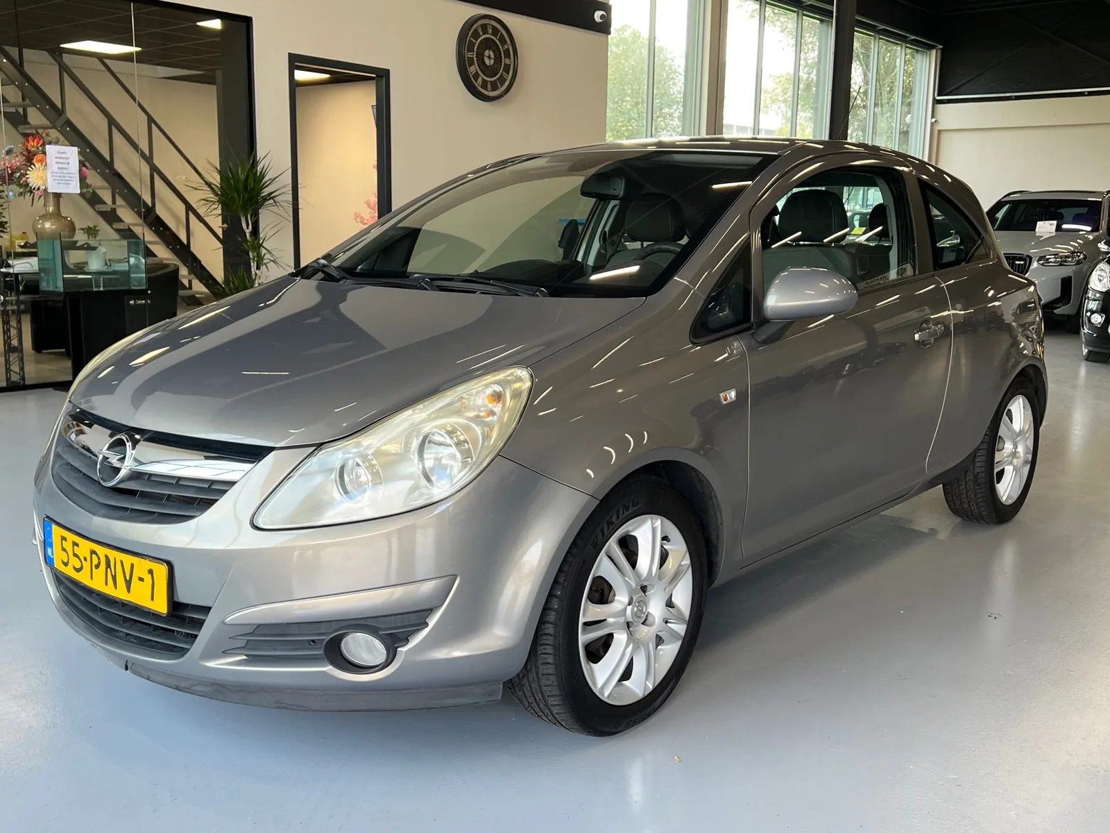 Opel Corsa (2011) — foto 1