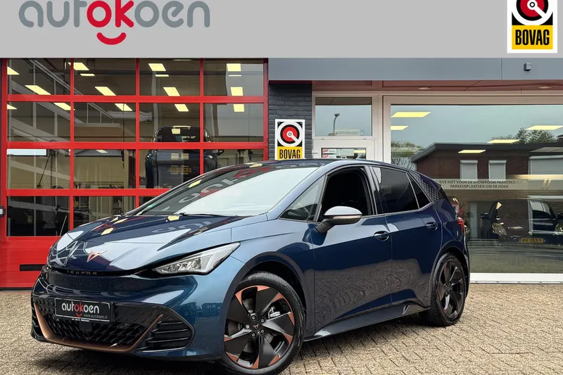 CUPRA Born (2023)