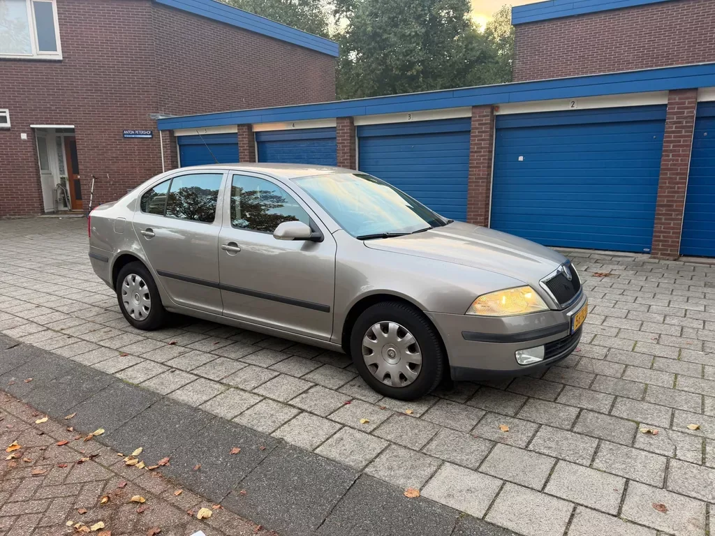 Škoda Octavia (2006) — foto 1